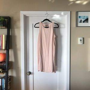 🚨NWT Tart Emma Keyhole Back Blush Dress🚨